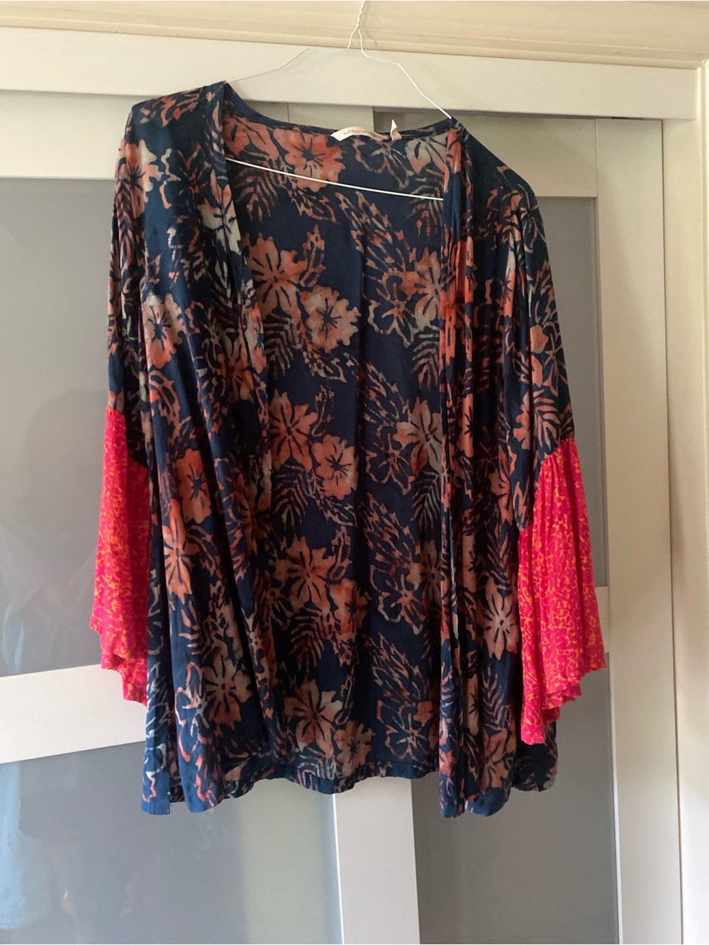 Soft Surroundings Navy Floral Kimono with Coral Accents